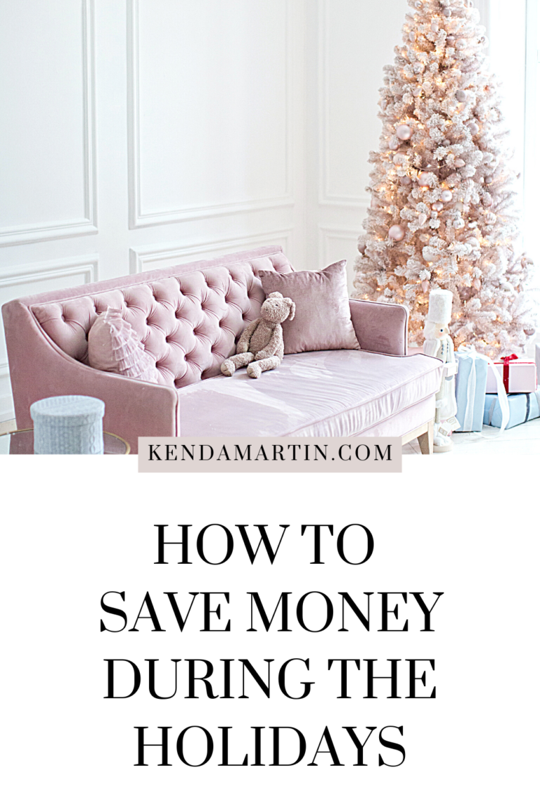 HOW TO SAVE MONEY DURING THE HOLIDAYS