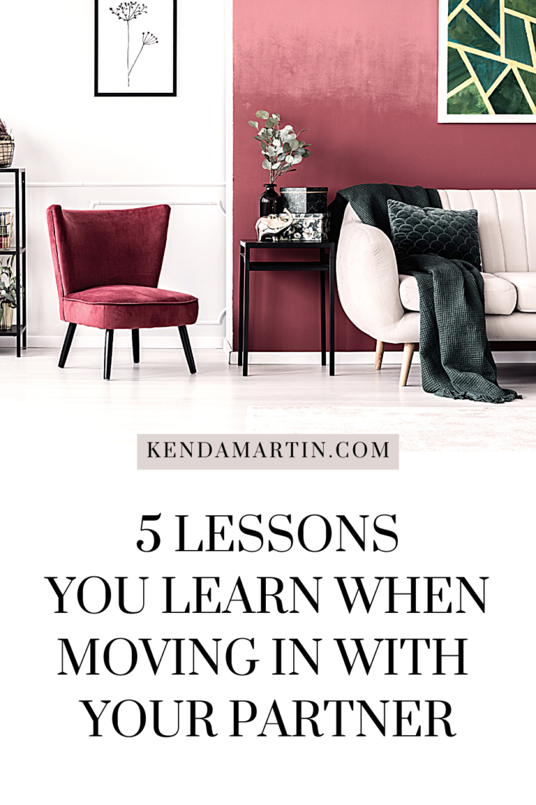 5 LESSONS YOU LEARN WHEN YOU MOVE IN WITH YOUR PARTNER