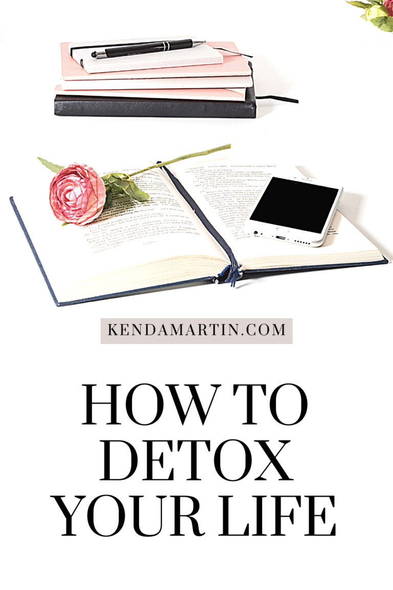10 WAYS TO SPRING CLEAN YOUR LIFE
