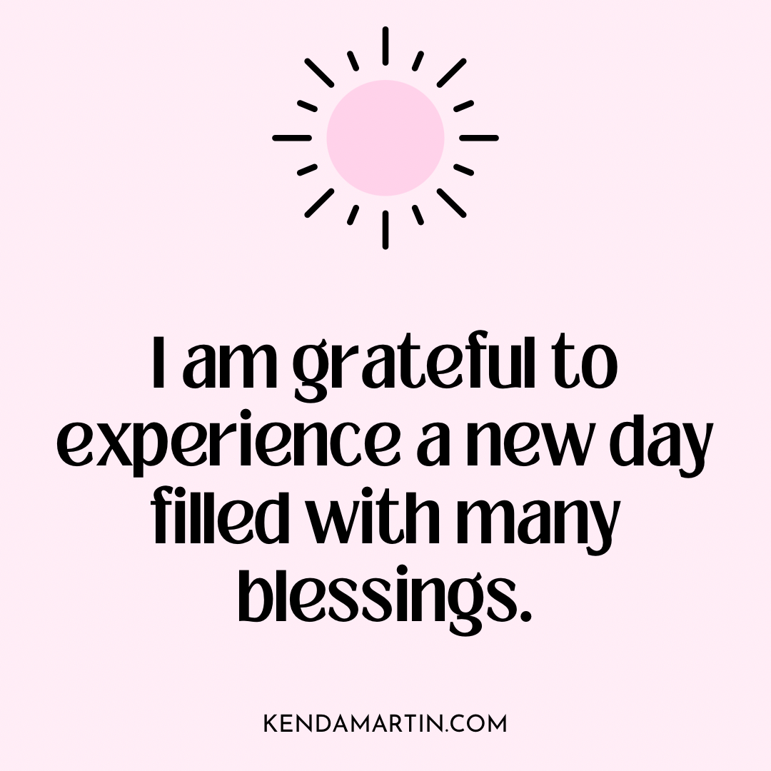 33 GRATITUDE AFFIRMATIONS